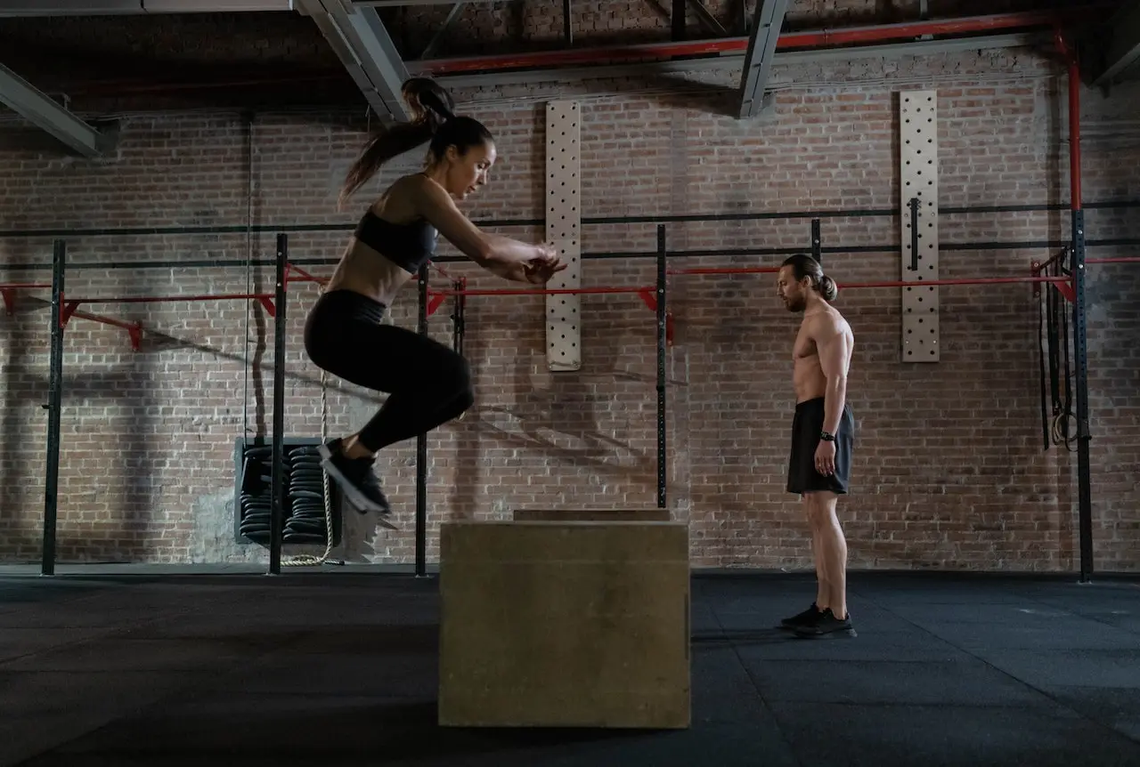 Plyometric exercises for runners with box, which can be used for box jumps, step-ups, and lateral jumps