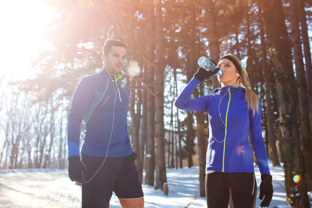 Runners hydrated when running in cold weather