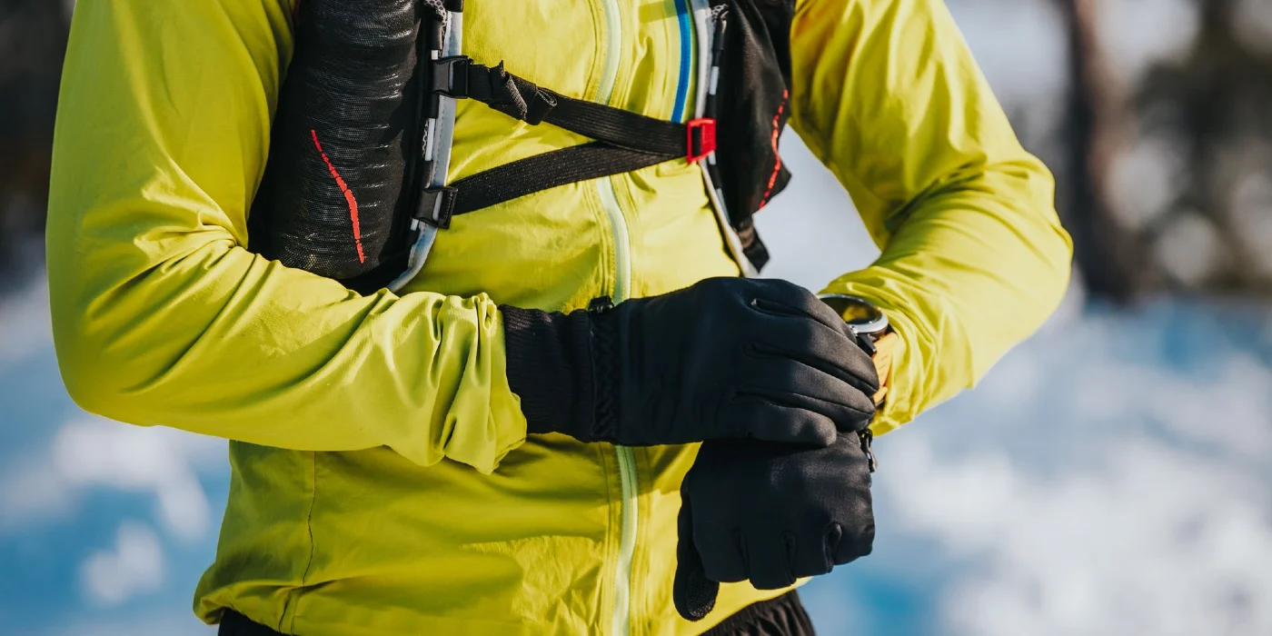 9 Best Running Gloves For Cold Weather in 2023