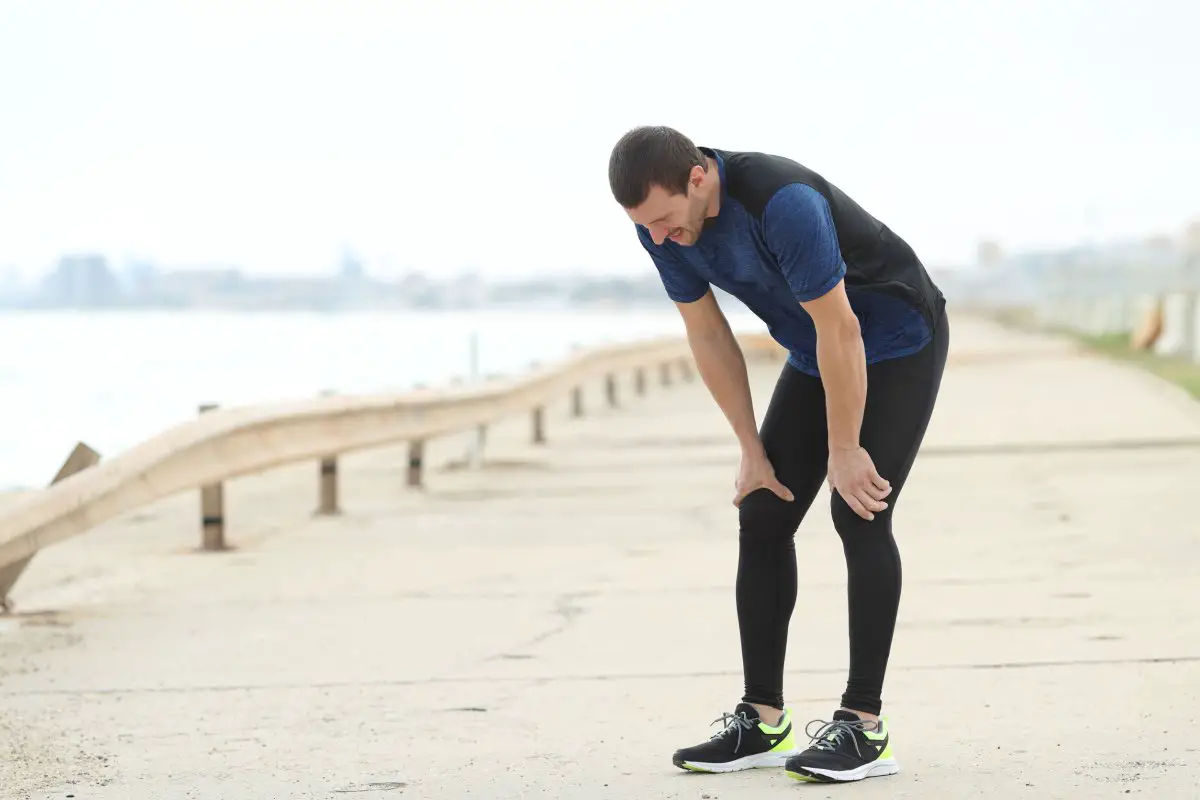 Sharp pangs of pain make it difficult for the runner to move