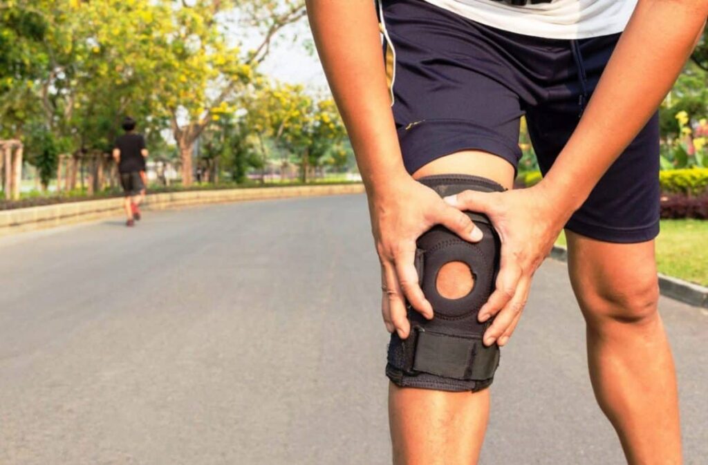 braces for runners to recover from mild to moderate injuries