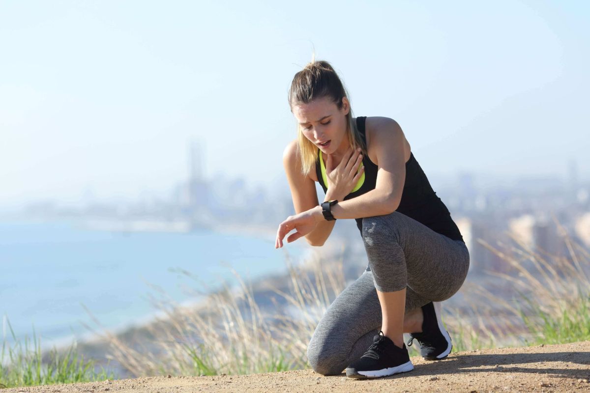 After a hard running session, runners experience chest pain and uncomfortable burning in their lungs