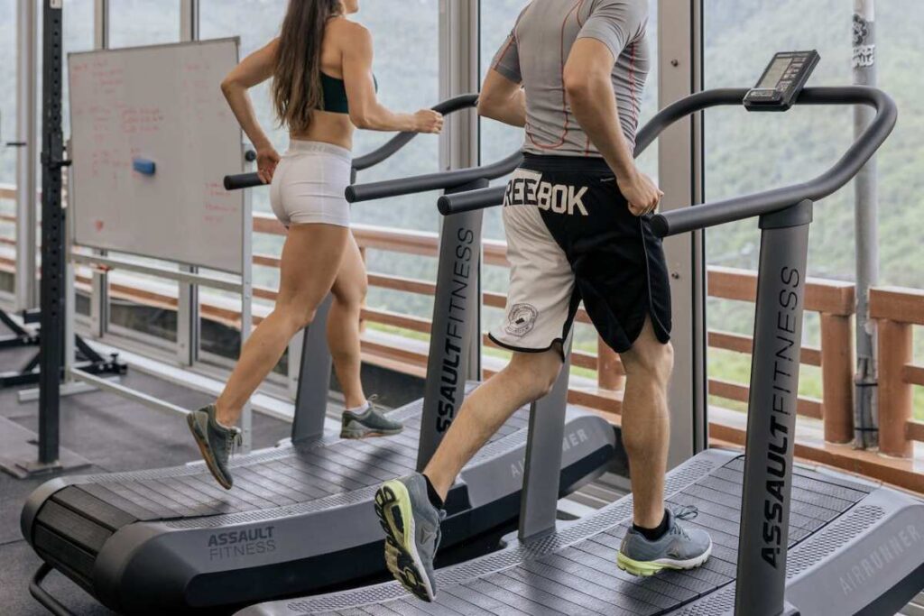 8 Top Best Treadmills for Bad Knees in 2024