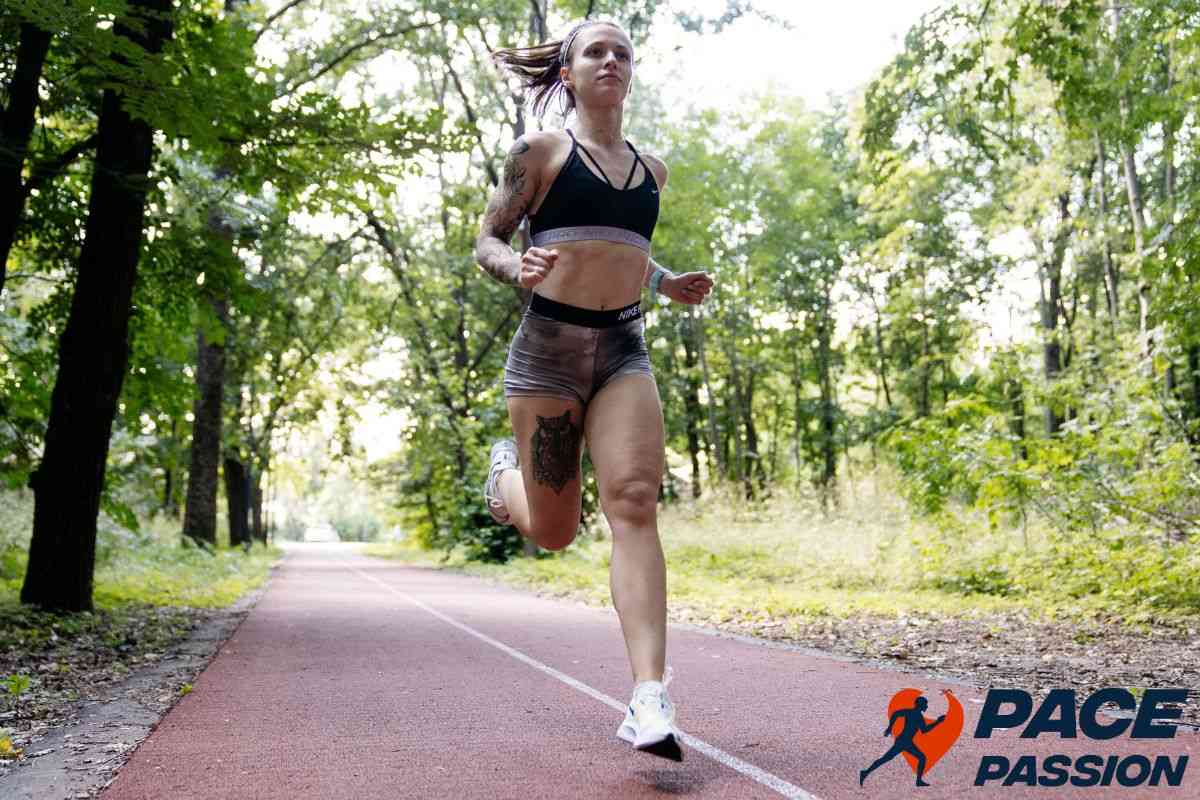 The woman runner covers a distance of 17,000 steps